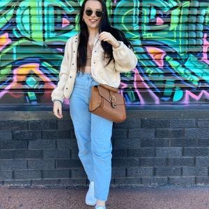 Meet your Posher, Brooke